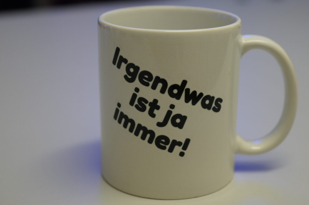 ProjektionTV Kaffeetasse mit Avatar und einzigartigem Spruch